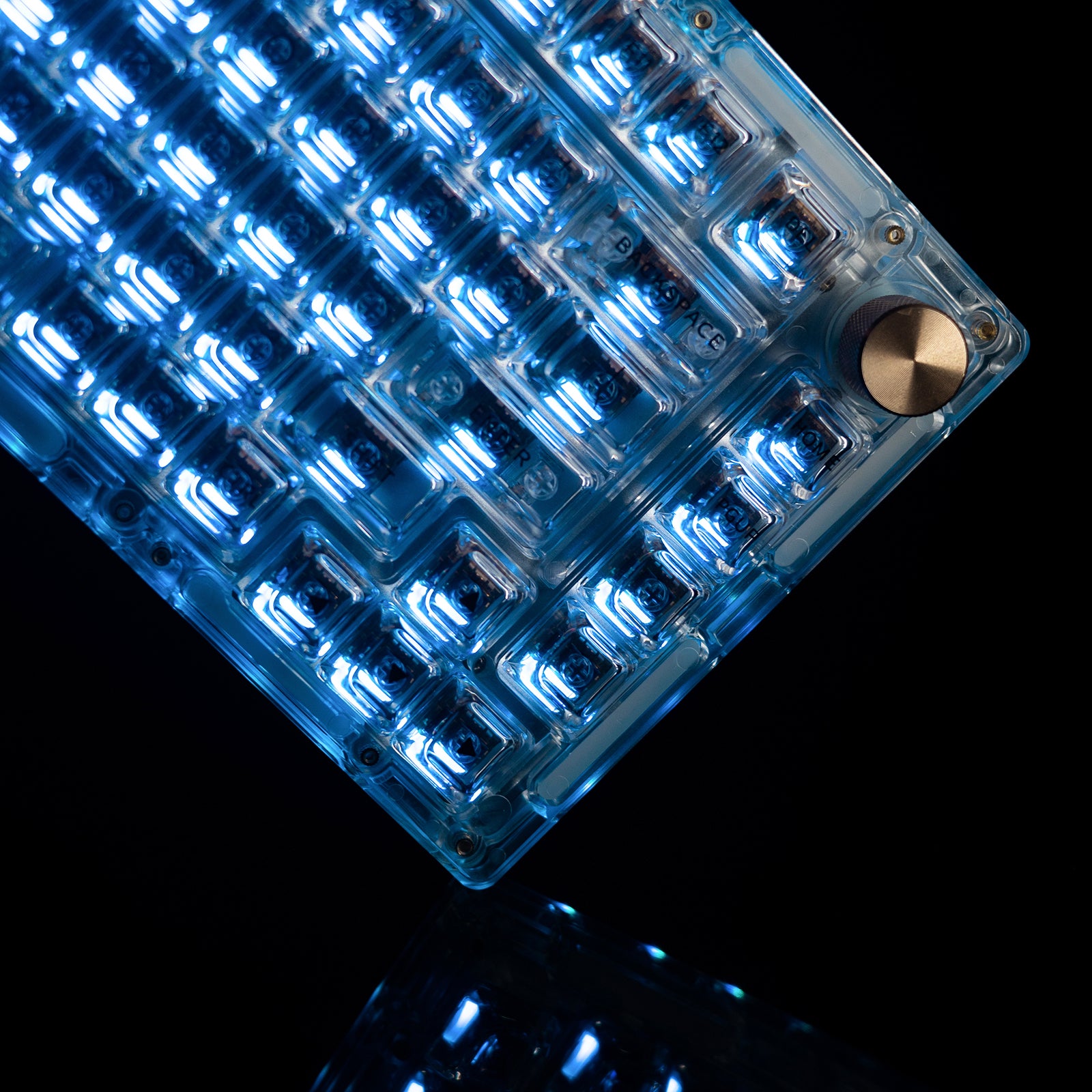 Gamakay 113 touches Keycaps transparents
